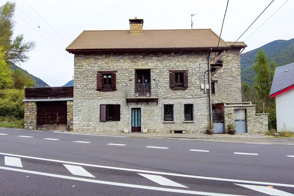 Piso en venta en Biescas, Huesca